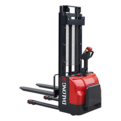 電動(dòng)堆垛車.jpg 電動(dòng)堆垛車.jpg